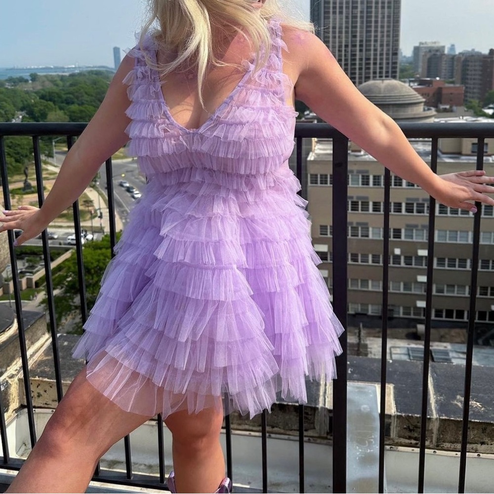 WORN ONCE PURPLE SMALL RUFFLE TULLE PUFFY TSWIFT DRESS SHORT